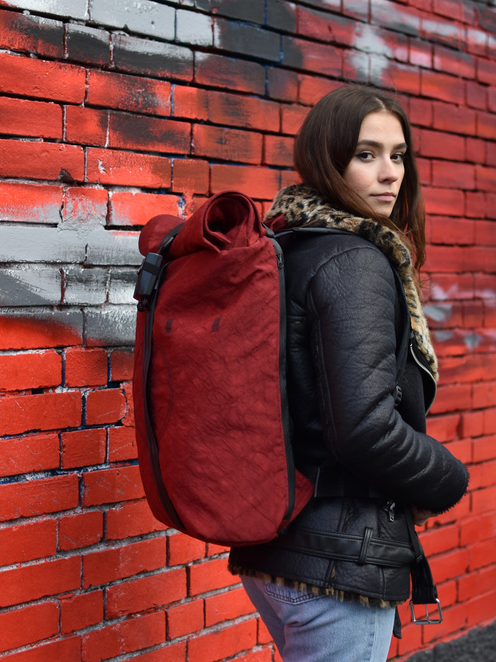 Airpaq Rucksack Rolltop BIQ - rot gefärbt