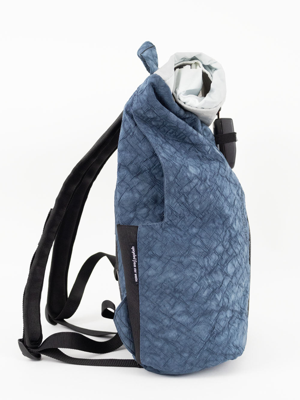 Airpaq backpack roll top - blue/white colored 